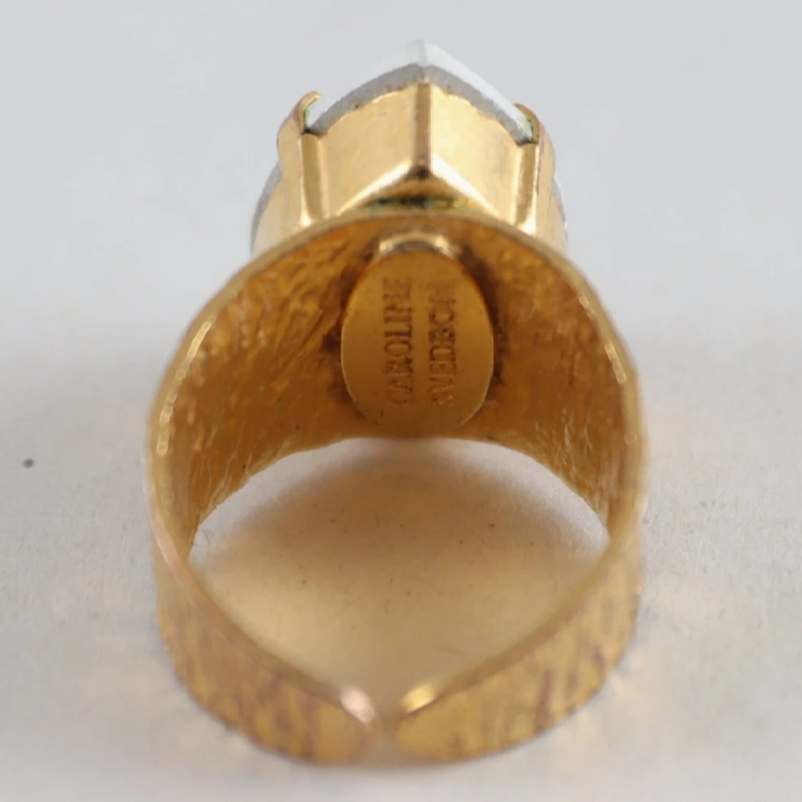 Ring Caroline Svedbom  - 90