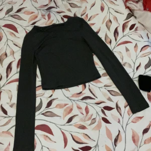 Mörk grön - Mörk grön magtröja 