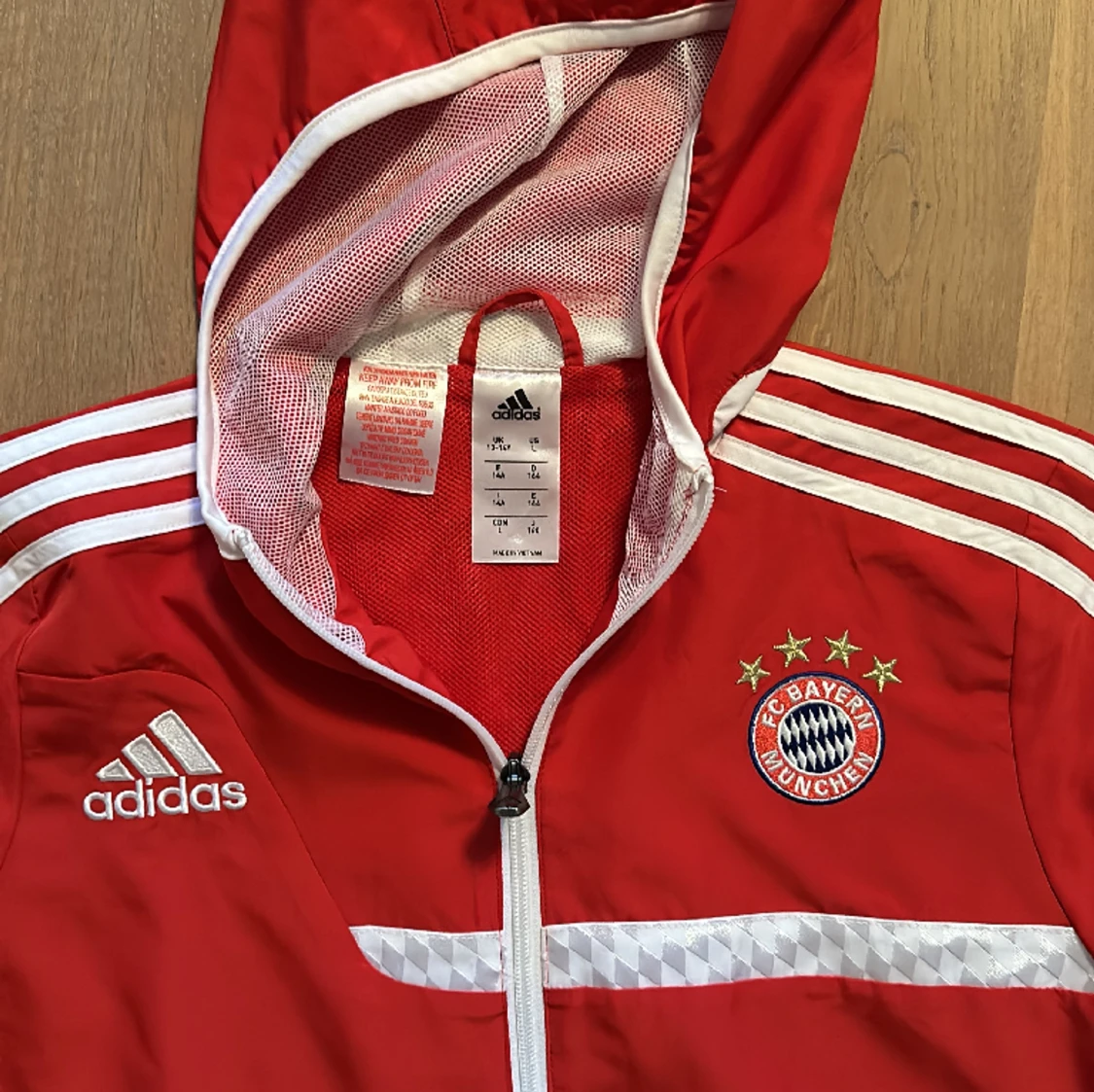 Joggingställ Bayern München 164 - 90