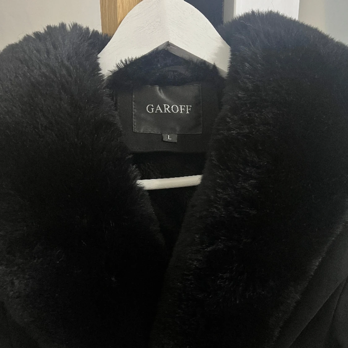 Pälsjacka (GÅ IN I MIN PROFIL FÖR ATT KÖPA PÄLS JACKAN I FRI FRAKT) - 91