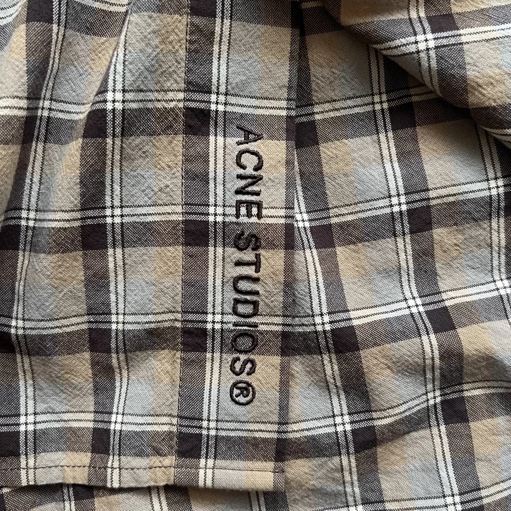 Acne Studios oversized checkered shirt, very good condition barely used. Skjortor.