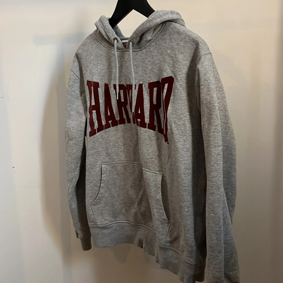 Grå Hoodie