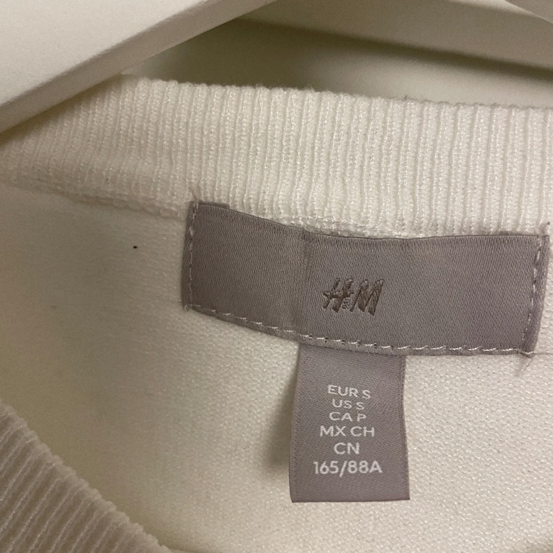 Vit kofta från H&M  - 90