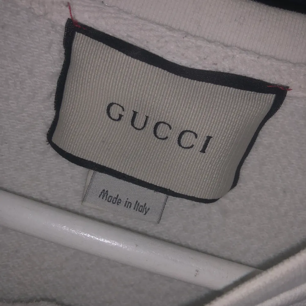 Gucci tröja   Storlek medium. Tröjor & Koftor.