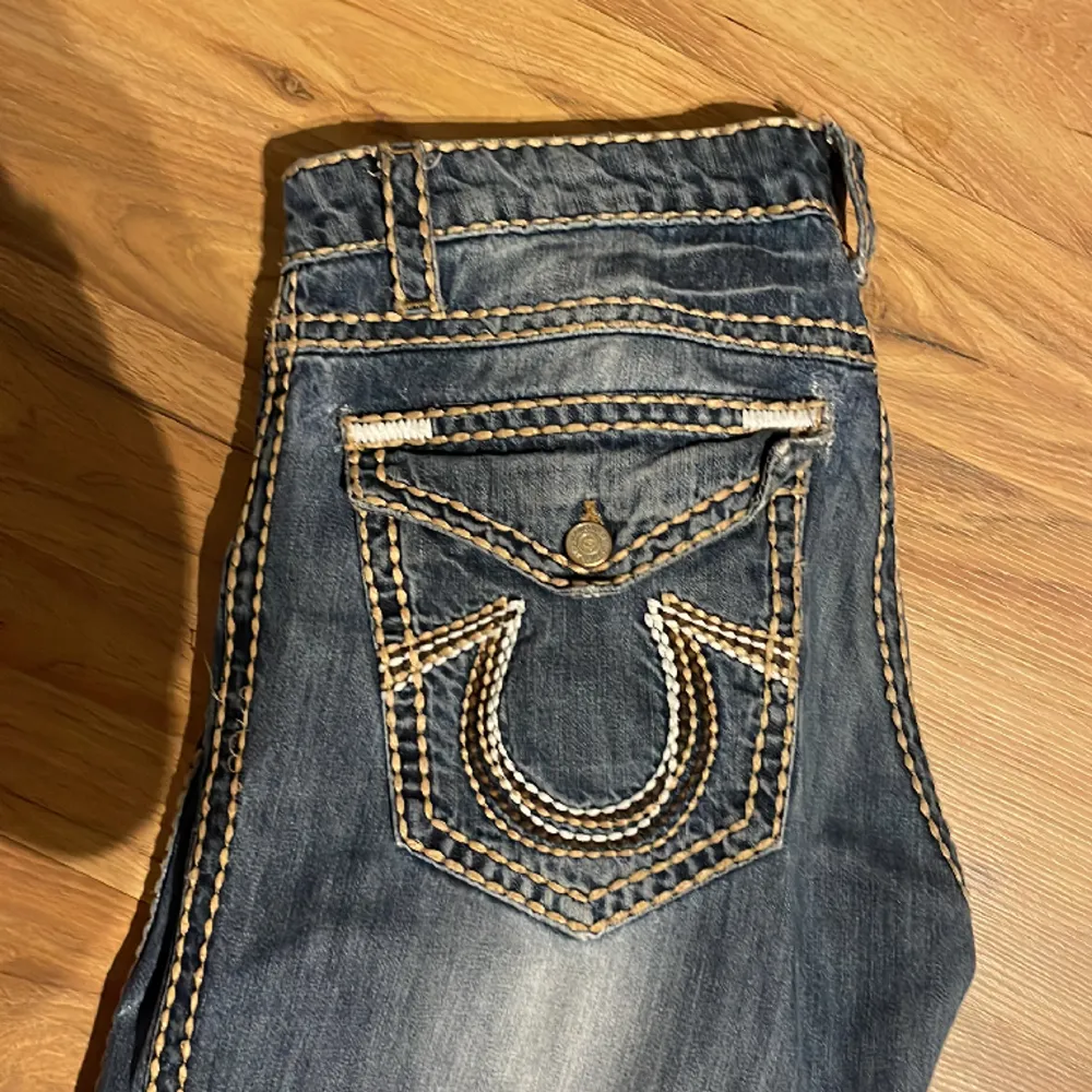 True religion jeans skön sådära💶 Size 33 Lite heeldrag  ❗️selling for the lo❗️. Jeans & Byxor.
