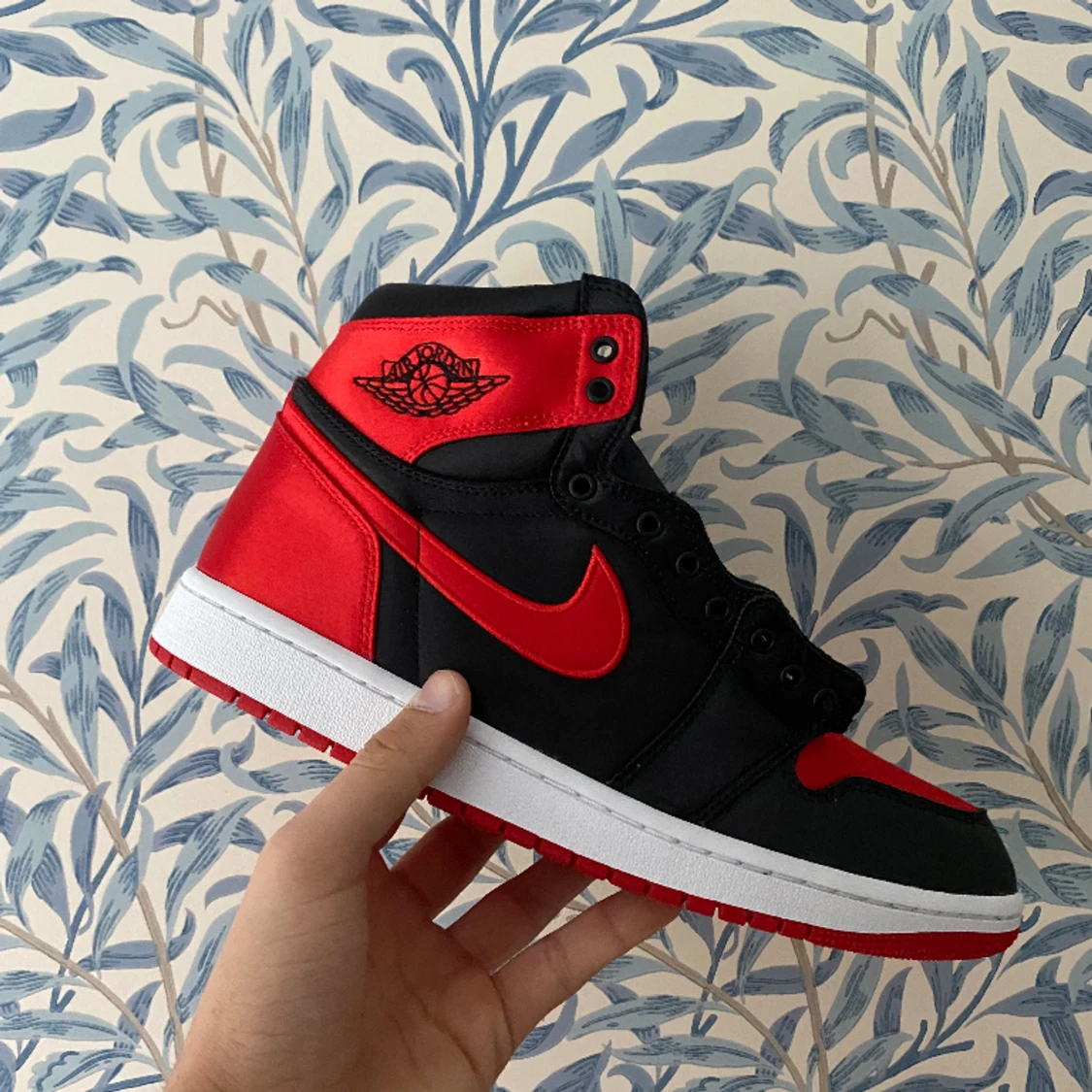 Jordan 1 satin bred (w) - 90