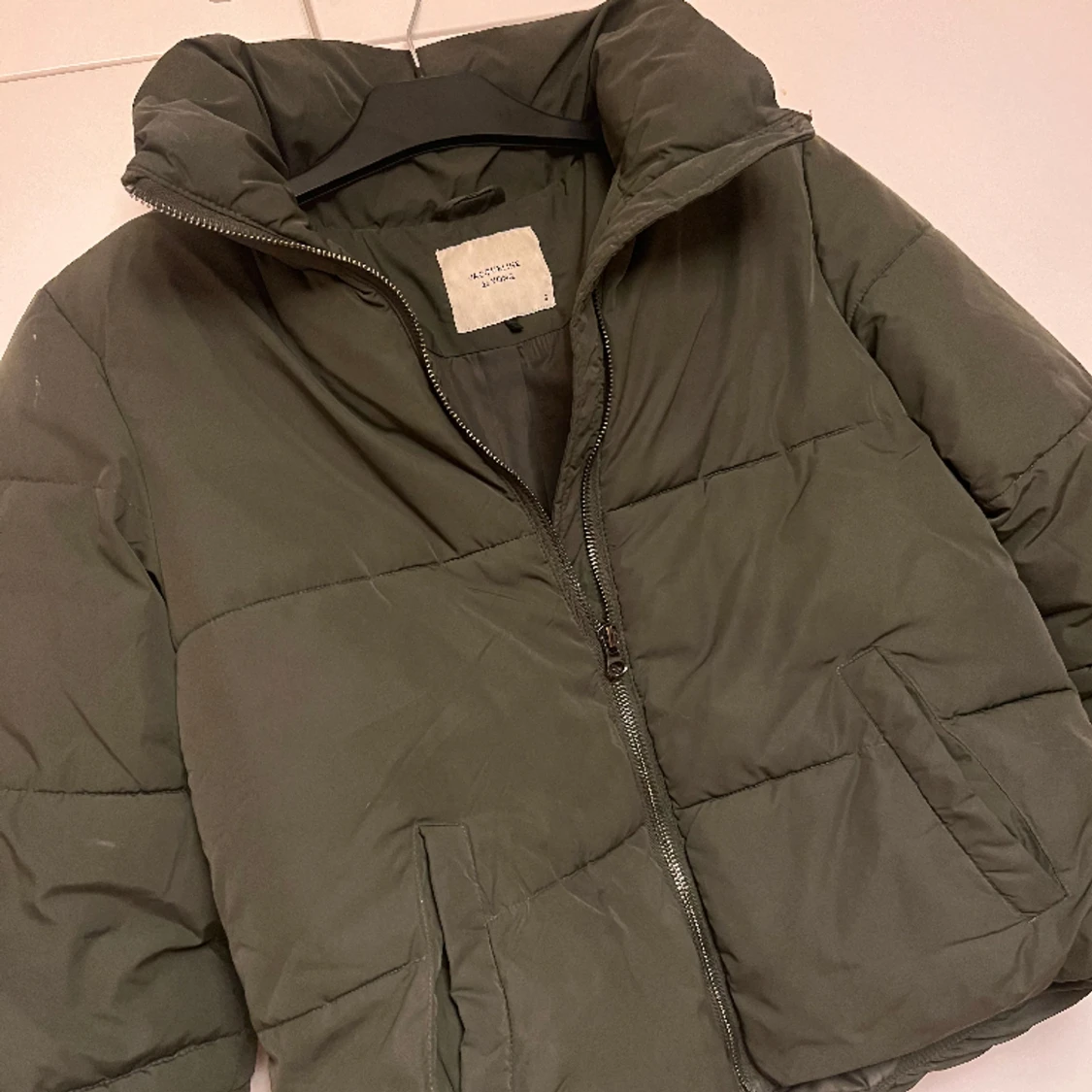 Snygg jacka stl S i mossgrönt