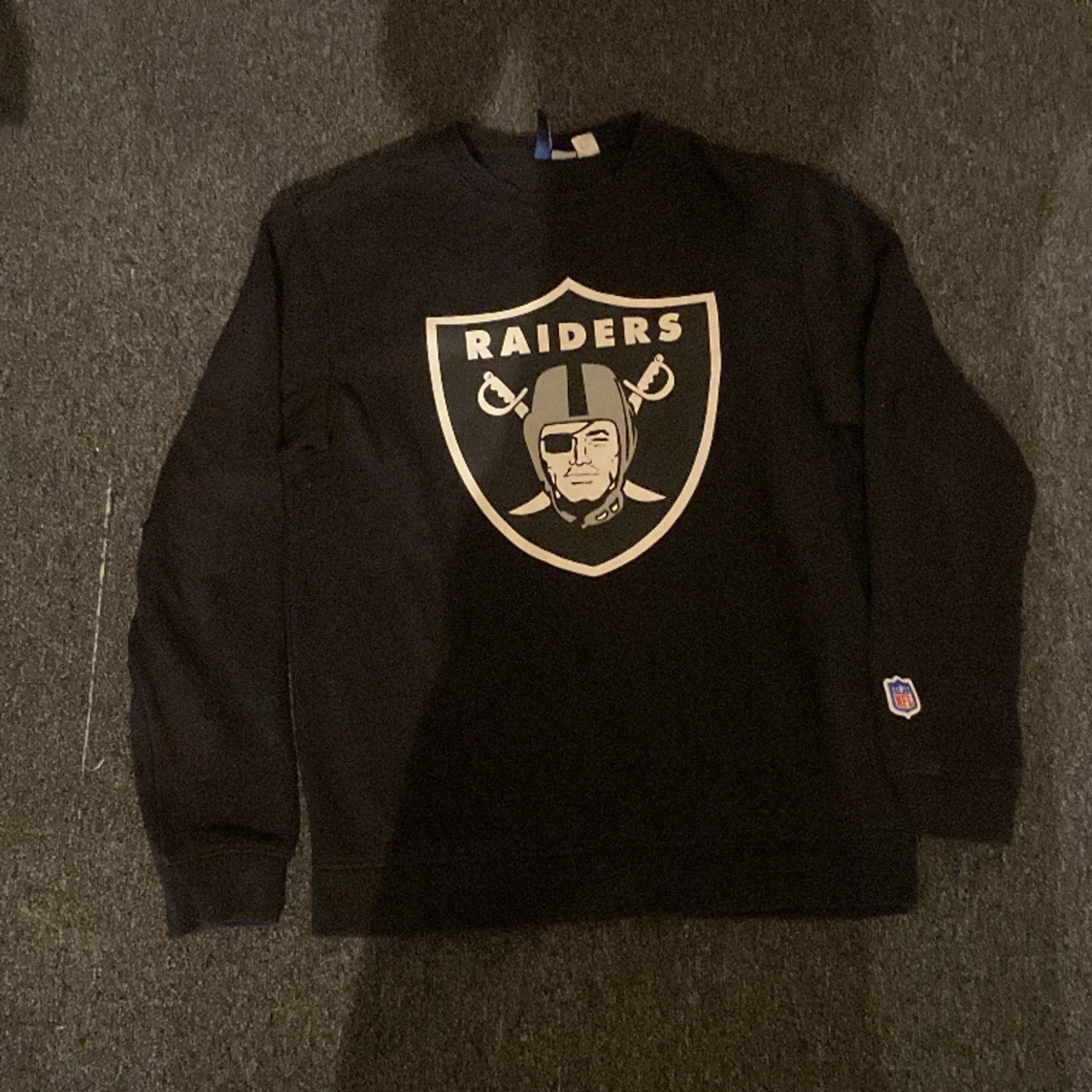 Raiders hoodie 