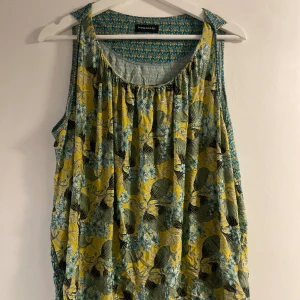 Diana Gallesi linne - Superfint skick 