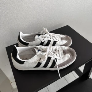 Adidas samba - Adidas samba skor, storlek 35,5