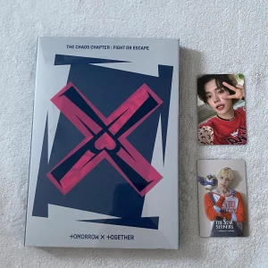 TXT - THE CHAOS CHAPTER: FIGHT OR ESCAPE - Allt på bilderna ingår! Kan fraktas för 50kr eller hämtas i Nyköping.