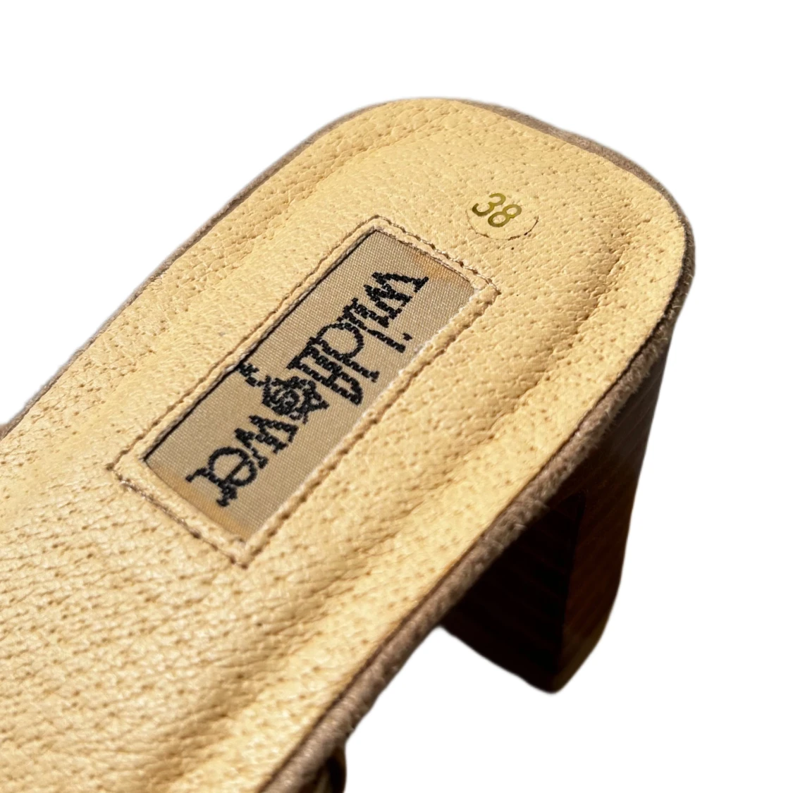 Y2k kitten heels  - 92