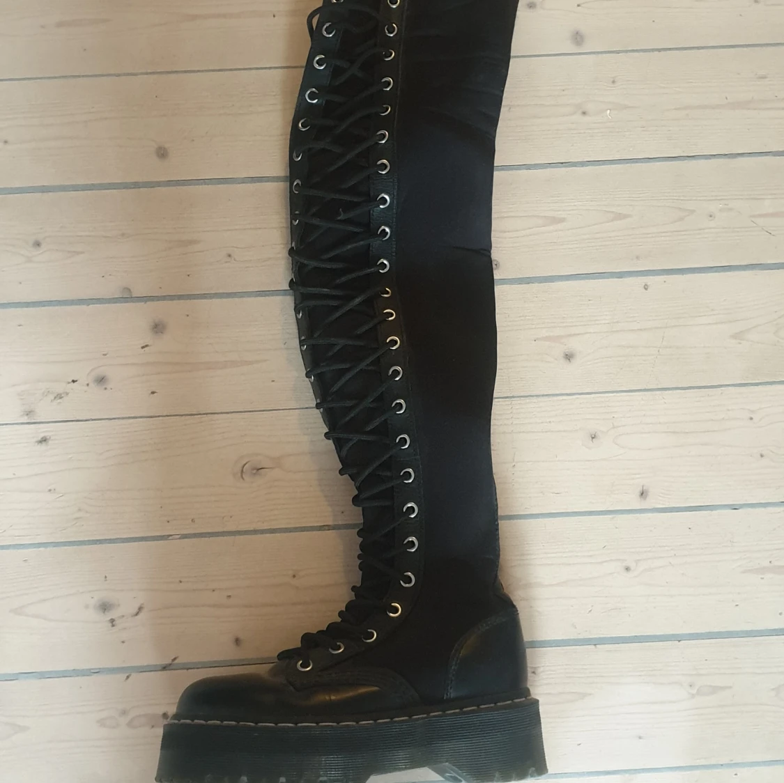 Dr martens×Agyness Deyn 