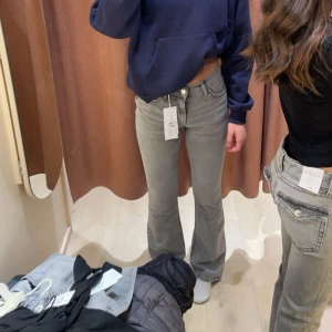 Gina jeans  - Endast testade jeans som nya skriv för frågor💓