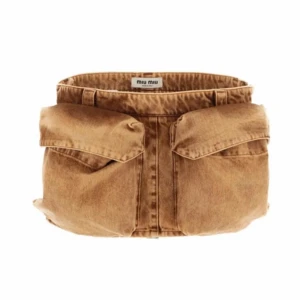 Miu Miu SS23 - Miu Miu Spring 23  Pocket cargo mini skirt  It42/fr38 Rrp 11500:-