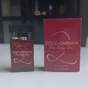 dolce & gabbana parfym - dolce & gabbana parfym i lukten ”the only one” blivit använd några gånger men nästan helt full! 
