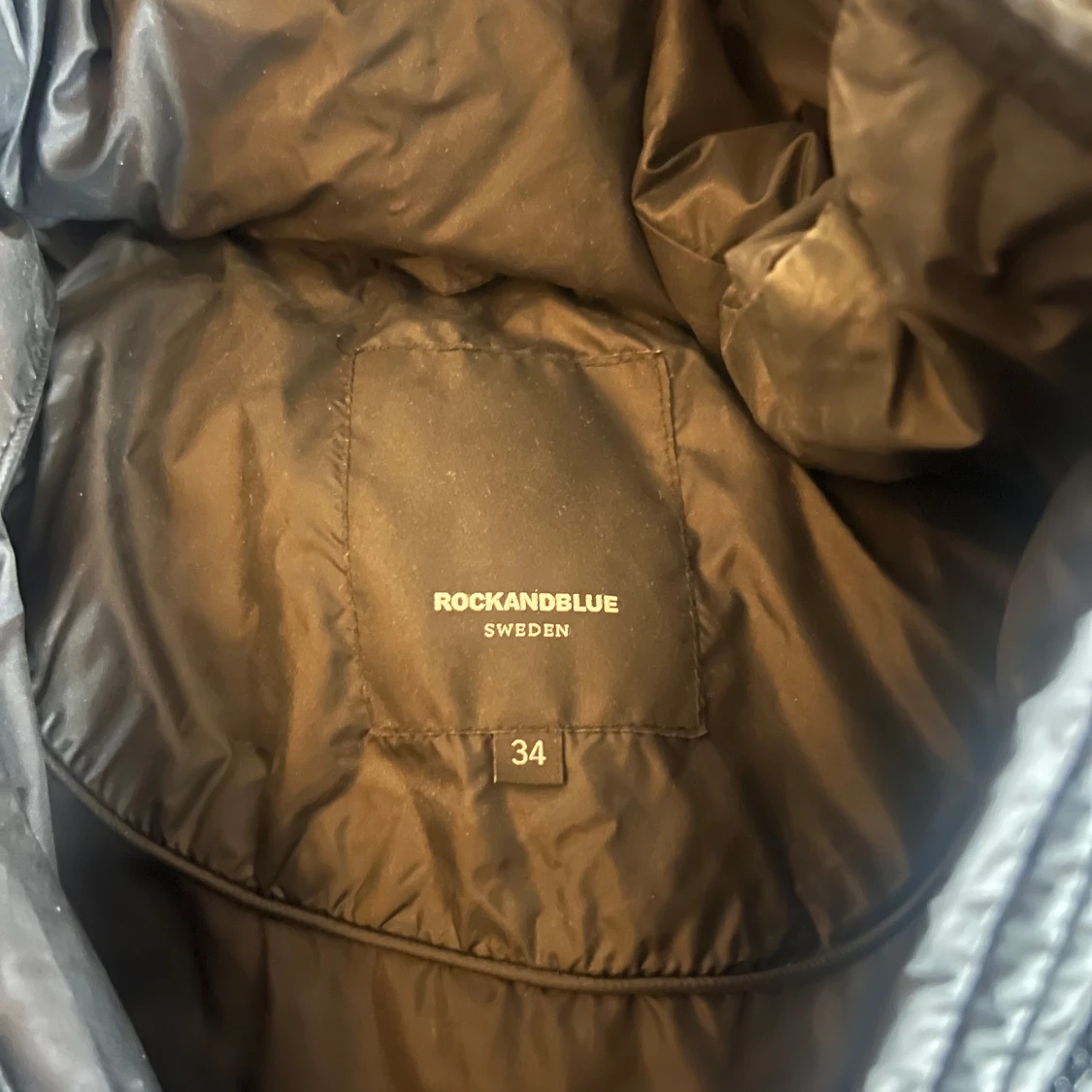 Rock and blue jacka - 90
