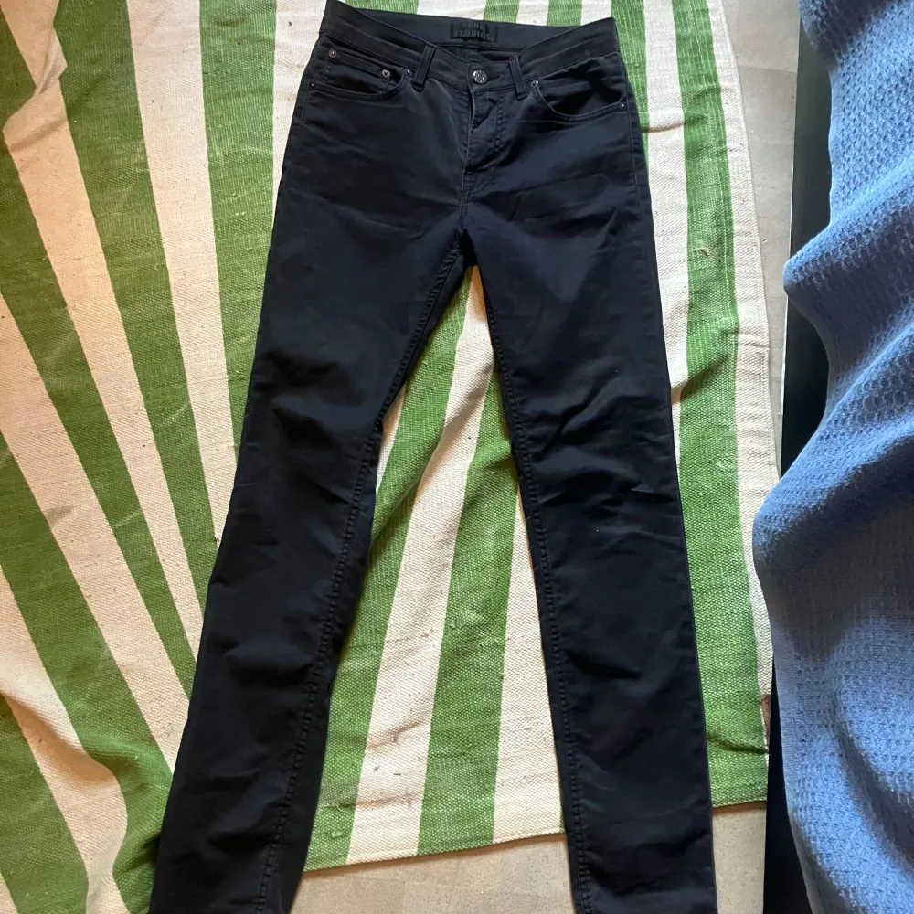 Acne studio jeans svarta lågmidjade. . Jeans & Byxor.
