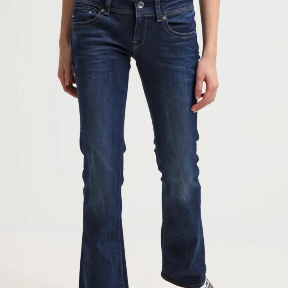 jättesnygga jeans, inga defekter. 27x32. Jeans & Byxor.