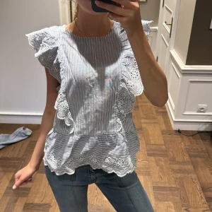 Söt blus - Säljer en super söt blus!!!