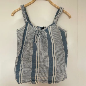 Sommartopp  - Riktigt fin sommartopp 🤭🤭💗