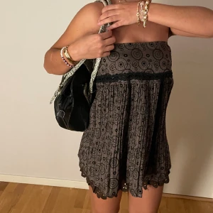 Klänning  - Jätte gullig klänning som inte kommer till användning skriv privat för mer information eller om ni vill diskutera priset.💕