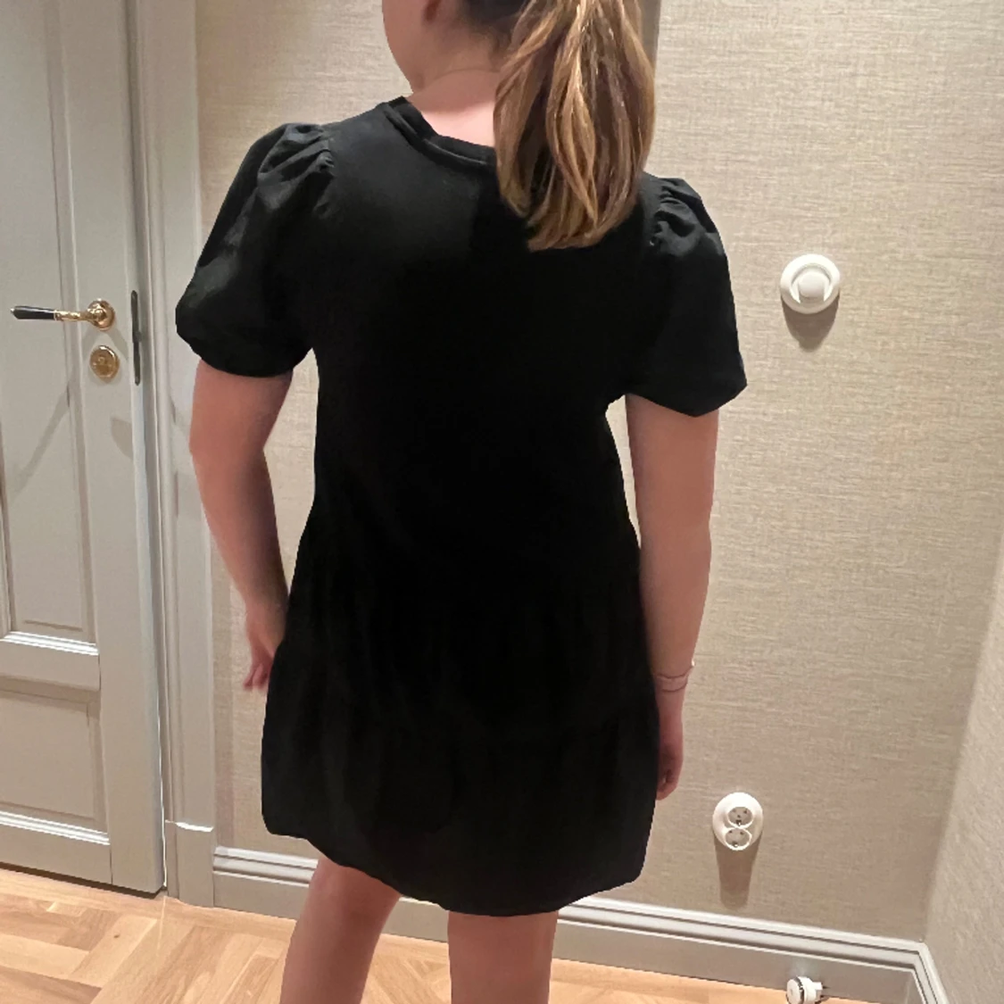 Svart klänning - 90