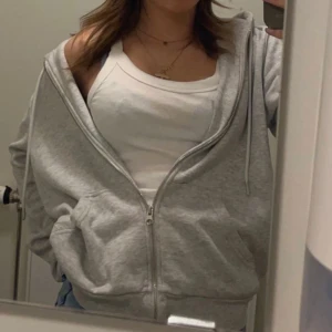 Zip hoodie - Lager 157, mycket bra skick, storlek S