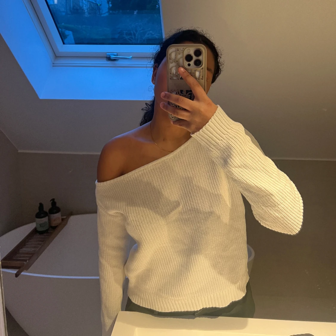 Vit off shoulder tröja - 91