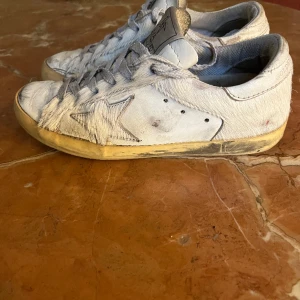 Goldengoose superstar limited edition - Superstar pony limited edition 294/3000. 