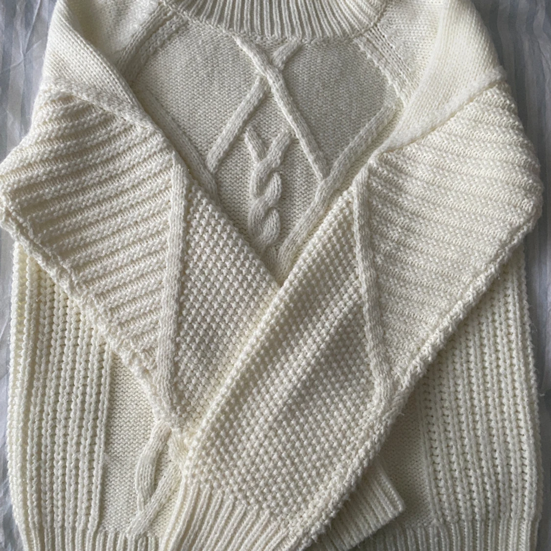 Vit tröja  - 91