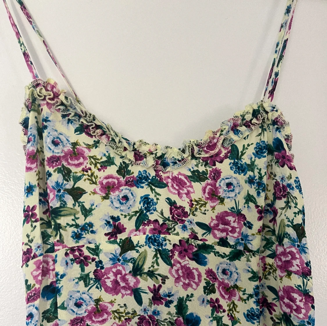 Blommig klänning - 91