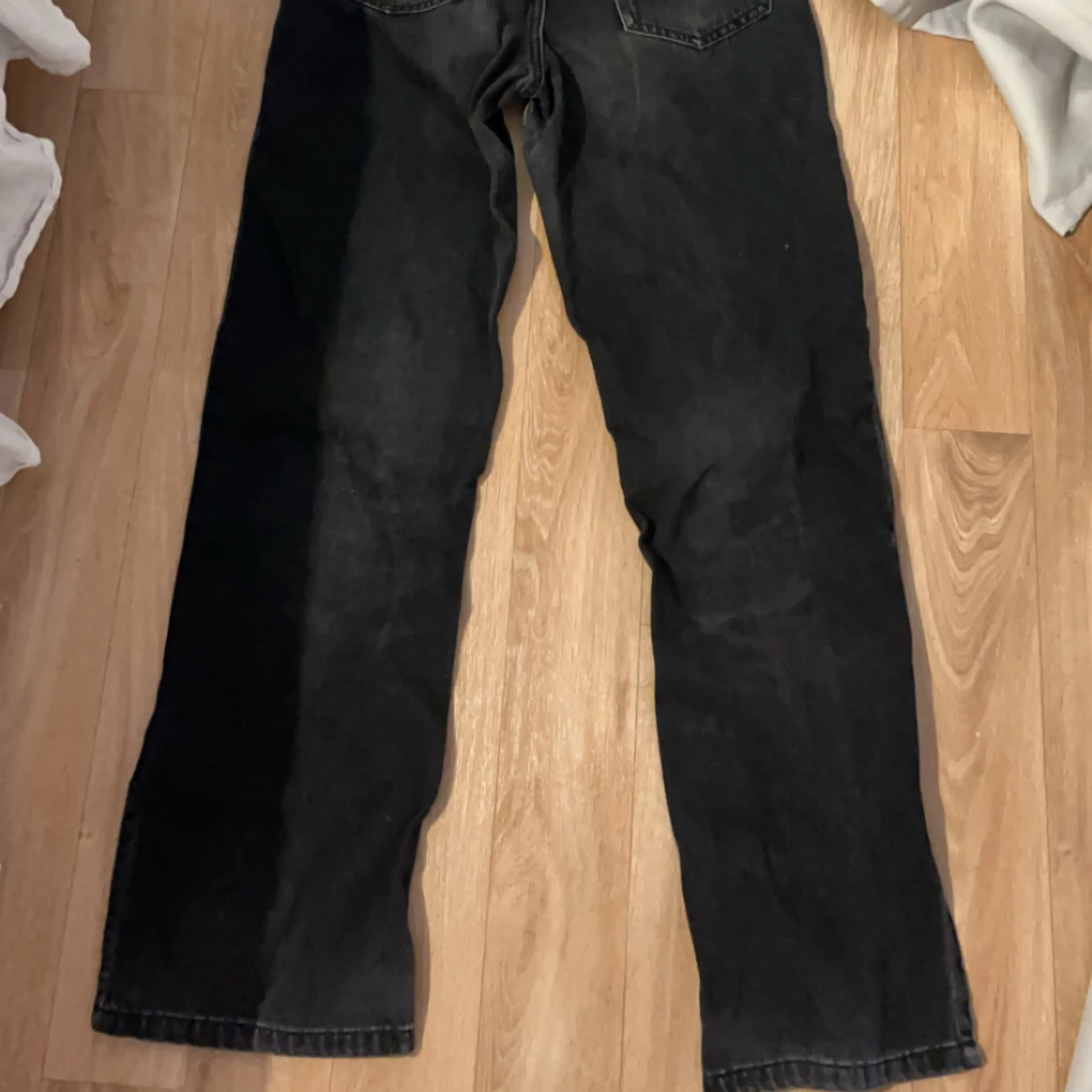 Svarta baggy byxor - 90