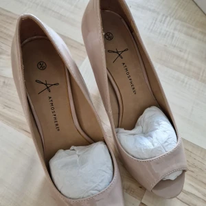 Beige pumps - Bra skick pumps Använd 2x