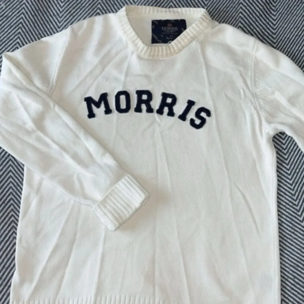 Morris tröja i mycket bra skick skriv om du är intresserad priset diskuteras vid snabb affär . Tröjor & Koftor.