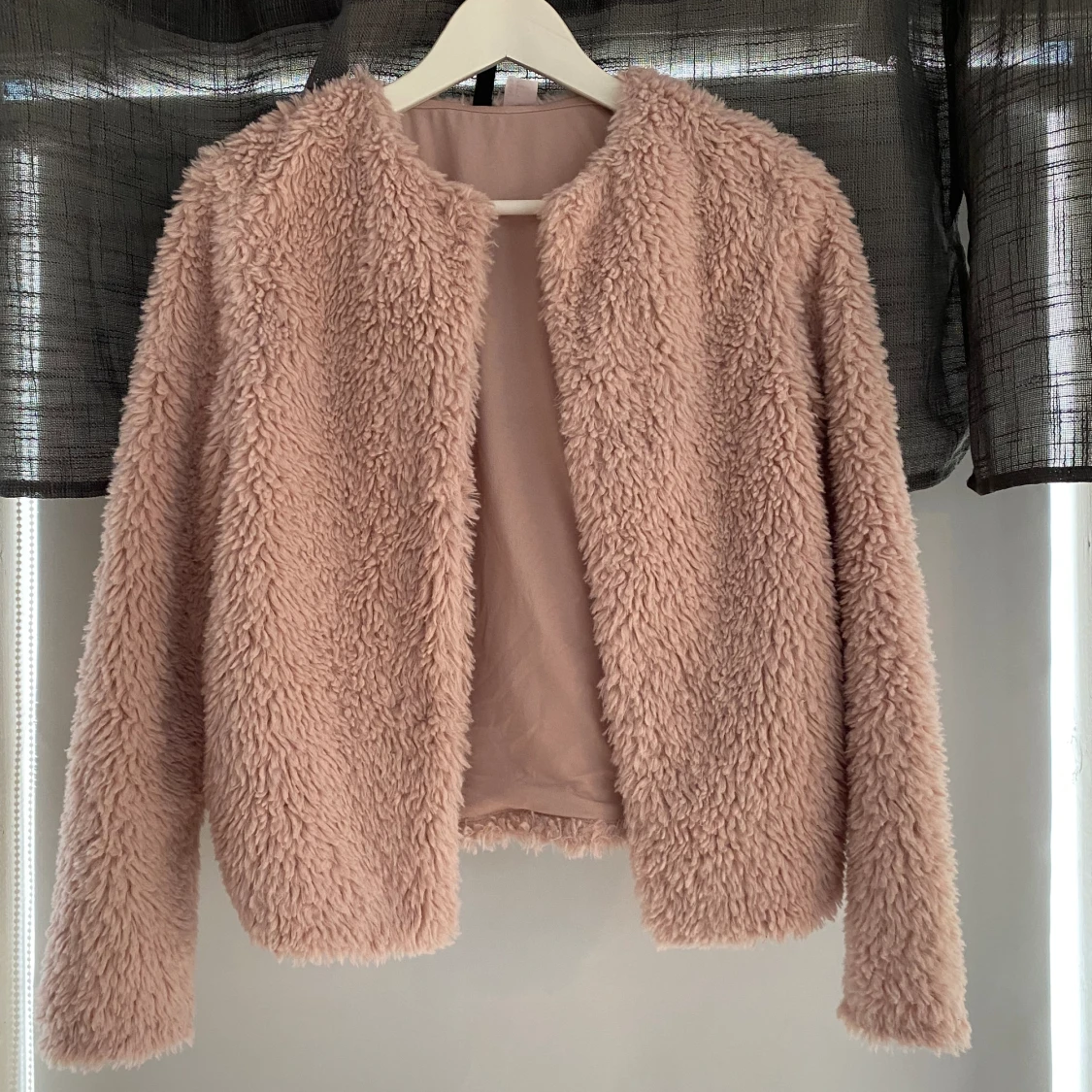 Rosa lurvig kofta/ jack