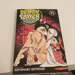 Säljer Demon Slayer manga vol 7-21!  Tryck på Köp nu och skriv vilken volym ni vill ha eller om ni är intresserade i köp av fler/ alla! Pris kan diskuteras. Ordinarie för en vol=150kr