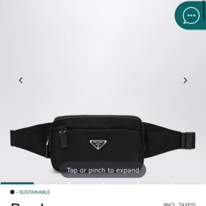 Prada Magväska - Hejsan jag säljer min magväska till ett billigt pris, nästan aldrig använd, kvitto har ej hittats än så länge men går nog att få fram den 