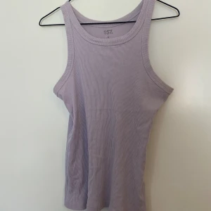 Linne - Ett linne från Lager 157 i storlek S