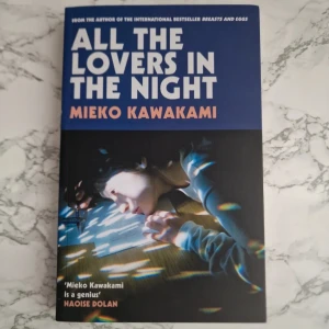 Bok: "All the lovers in the night" - Oläst, helt ny. Inga skadpr eller broken spines