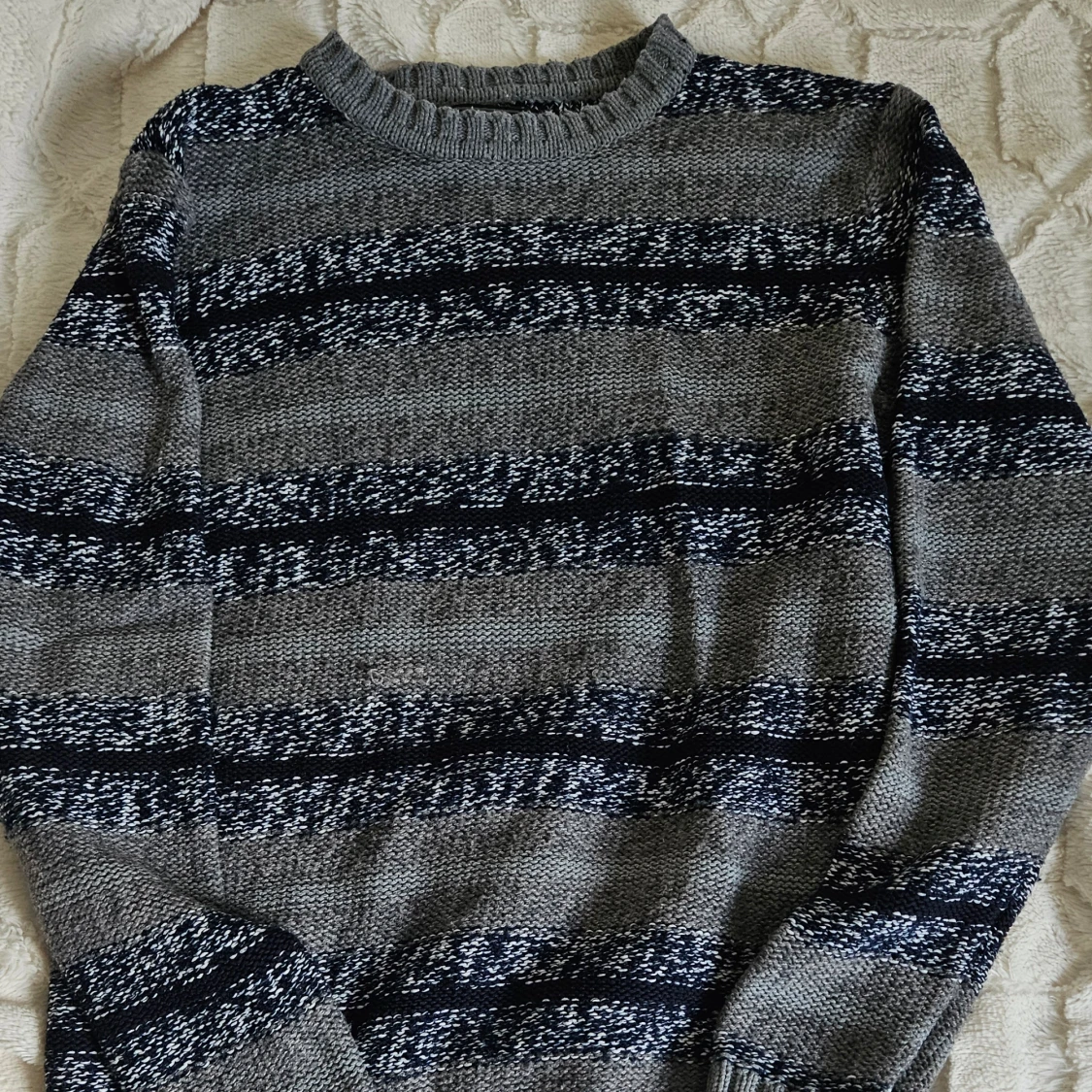 Stickad tröja