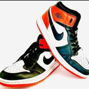 Jordans  - Häftiga Jordans skor. som är skick enligt bilder.