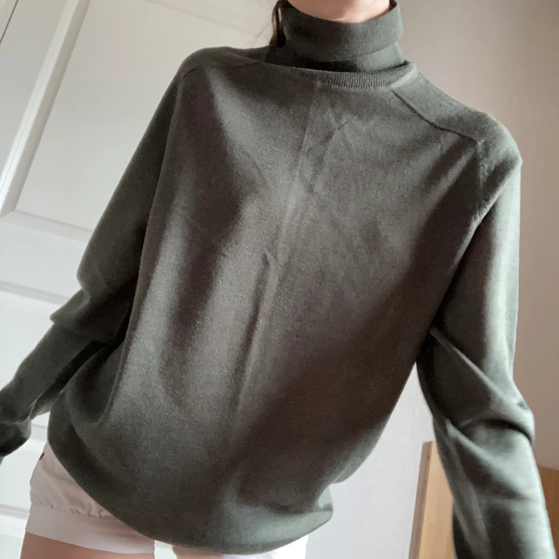 Grön finstickad tröja - 90