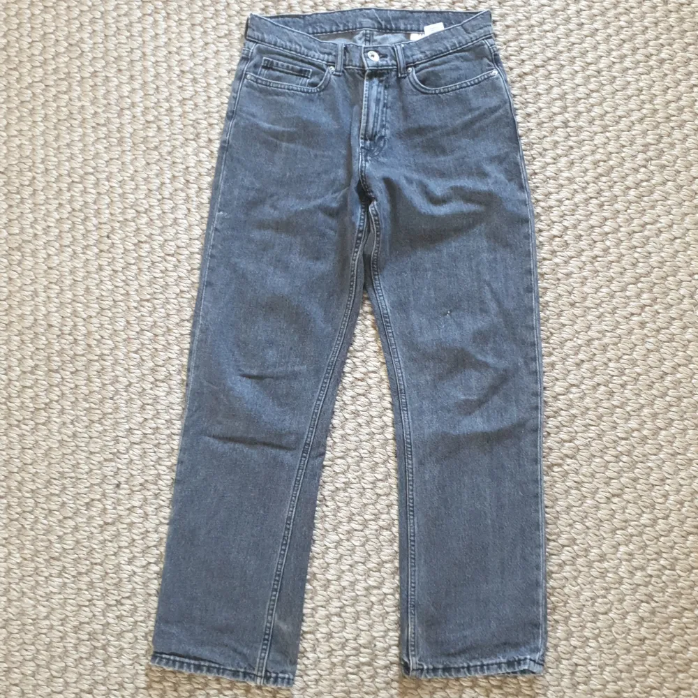 Fina skate jeans, nästintill oanvända.. Jeans & Byxor.