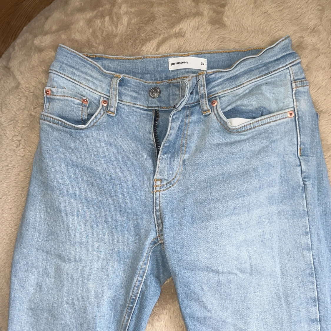 Utsvängda Jeans - 91