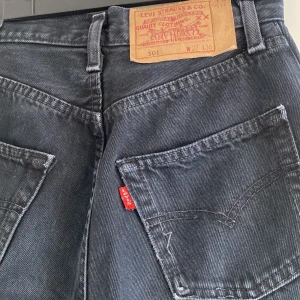 Levis jeans  - Levis jeans 🤍 kan skicka fler bilder 