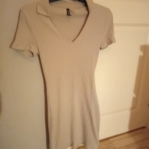 För liten för mig och bra skick - Storlek M