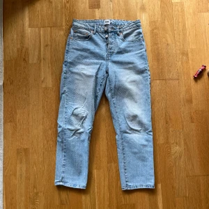 Jeans - Raka ljusa jeans 