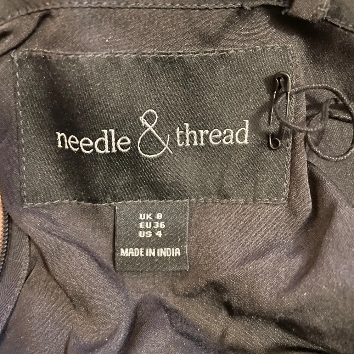 Svart klänning - 91