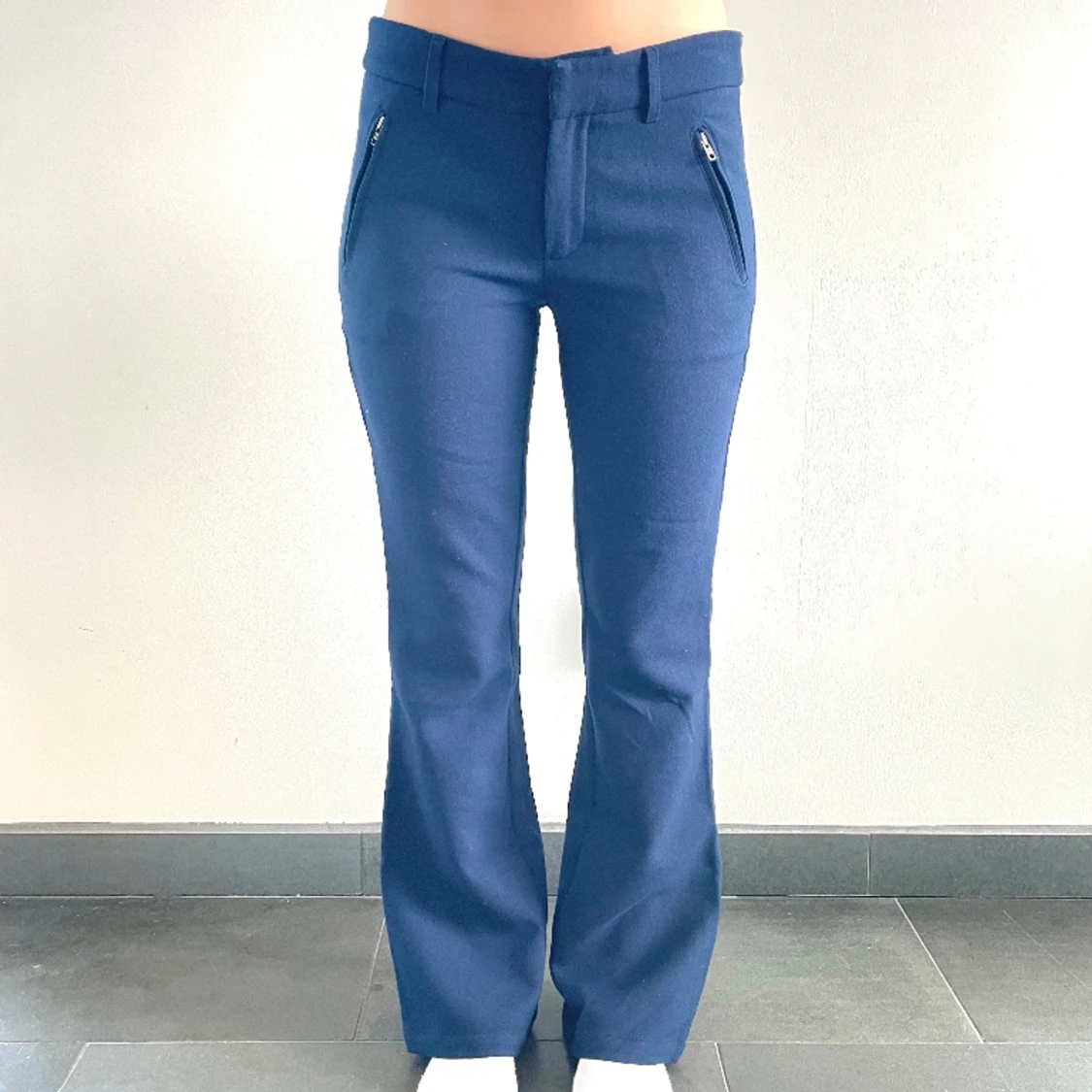 Lowwaist kostymbyxor